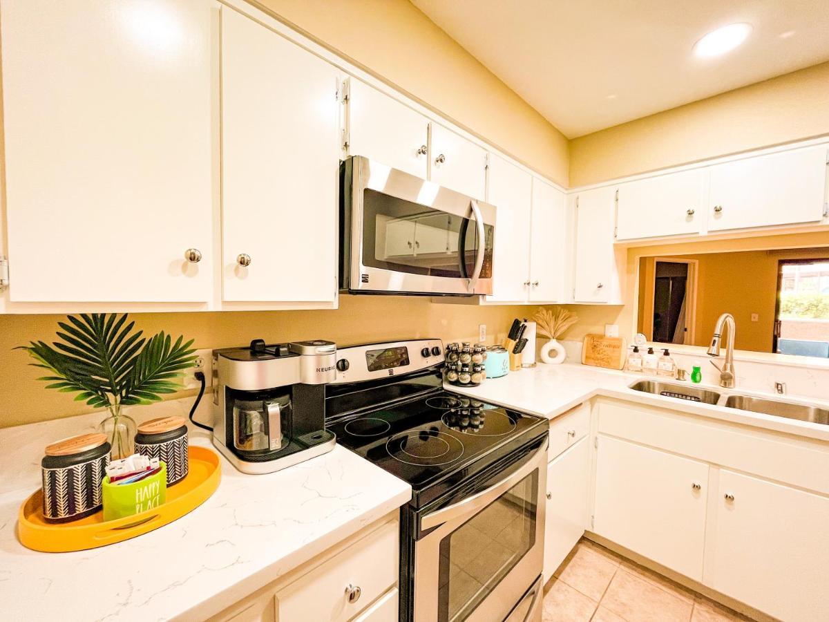 Stylish 2 Bedroom Near Ontario Airport Фонтана Экстерьер фото